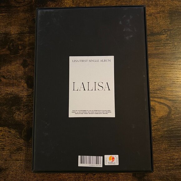 LISA (BLACKPINK) – FIRST SINGLE ALBUM LALISA - Picture 4 of 9